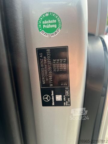 Panelová dodávka MERCEDES-BENZ Vito 116 EXTRALANG KLIMA SCHRÄNKE KAMERA AHK EU6