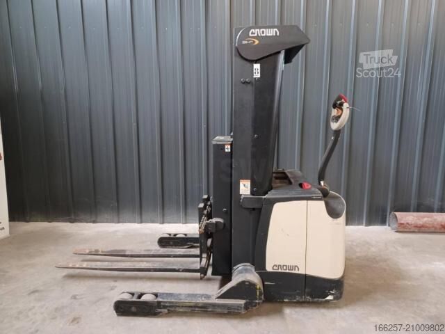 Gerbeur manuel Crown SHR5520-1.3