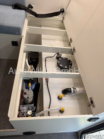 Camion aménagé (camping-car) Fuso Wilde Expedition Truck F 282