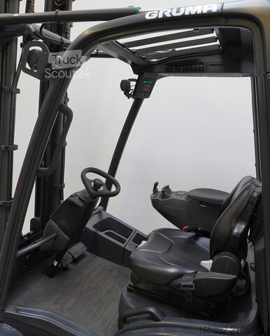 Chariot élévateur Linde H 30 T 1202