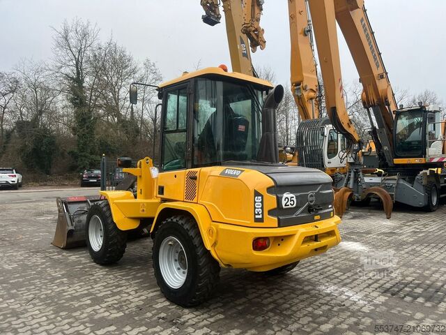 Lader Volvo L 30 G