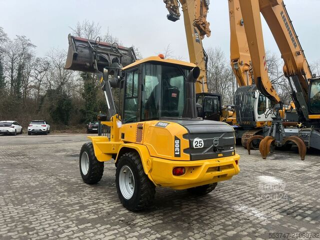 Lader Volvo L 30 G