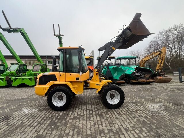 Lader Volvo L 30 G