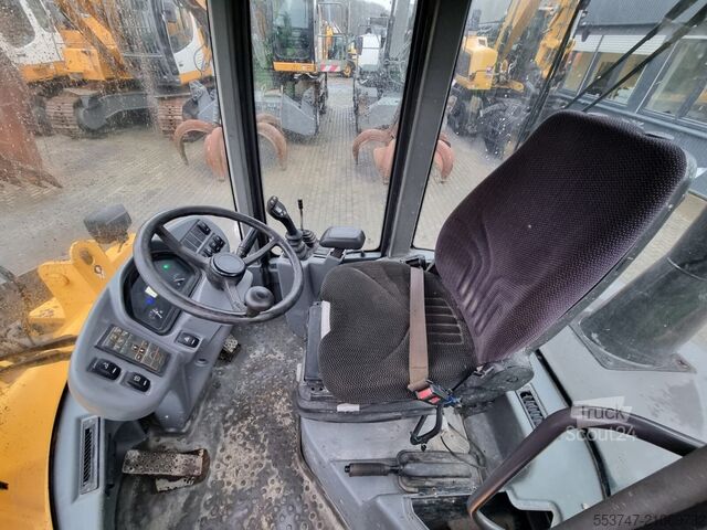 Lader Volvo L 30 G