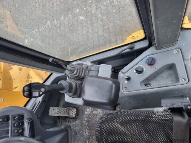 Carregador Volvo L 30 G