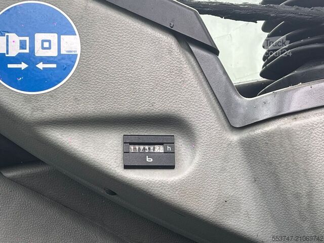 Material handler Liebherr LH 22 M Litronic