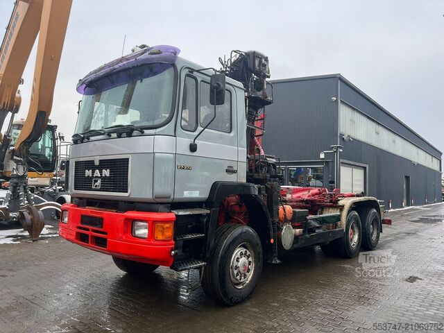 Hakenarmsystem MAN F10 27.372