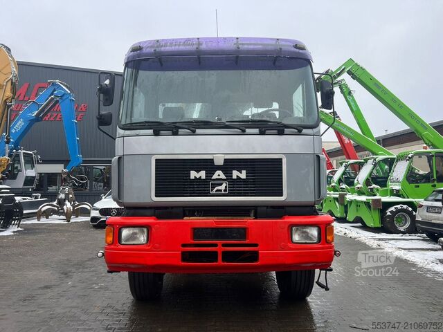 Hakenarmsystem MAN F10 27.372