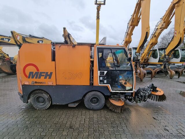 Zamiatarka Schmidt AEBI Bougie MFH 2200