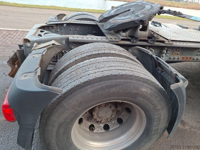 Standard-SZM DAF CF 400 FT