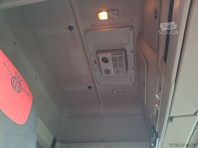 Standard-SZM DAF CF 400 FT