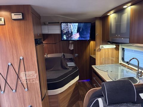 Half-integraal camper Dethleffs Esprit T 7090 SAT TFT Solar Wechselrichter