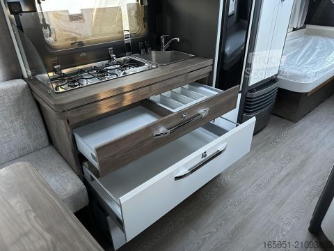 Τροχόσπιτο Hobby Excellent Edition 540 UL Mod.2026 1800kg