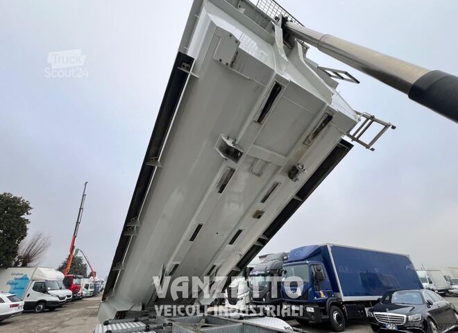 φορτηγό ανατρεπόμενο Iveco AD340T45 Iveco Trakker AD