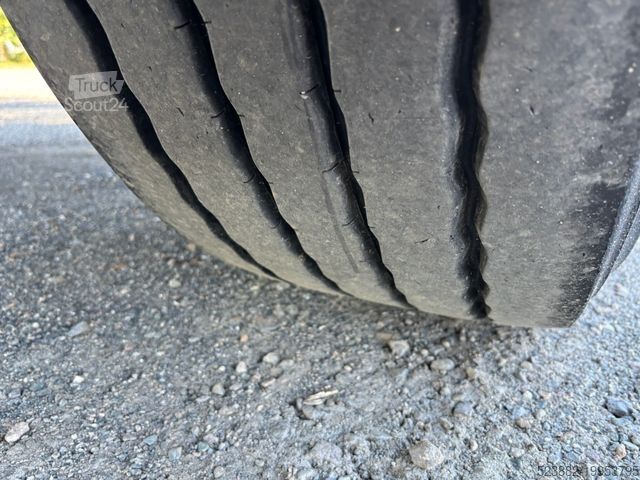 Werkplatform oplegger SCHMITZ CARGOBULL 2x Lenkachse*Stahltransporte*Heck ausziehbar