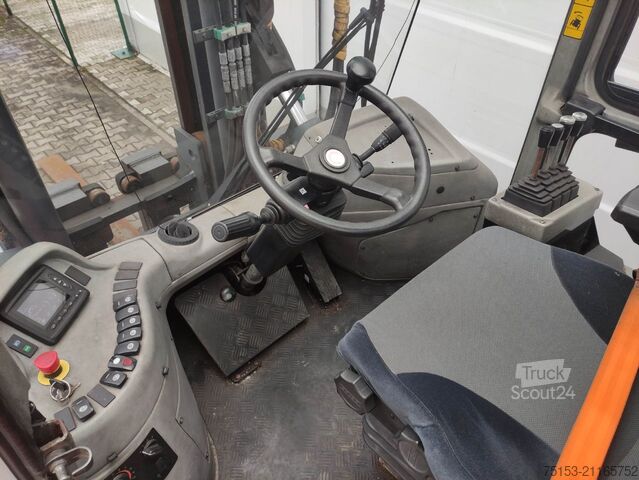 Wózki widłowe z napędem Diesla SMV Konecranes SMV-13.600 B