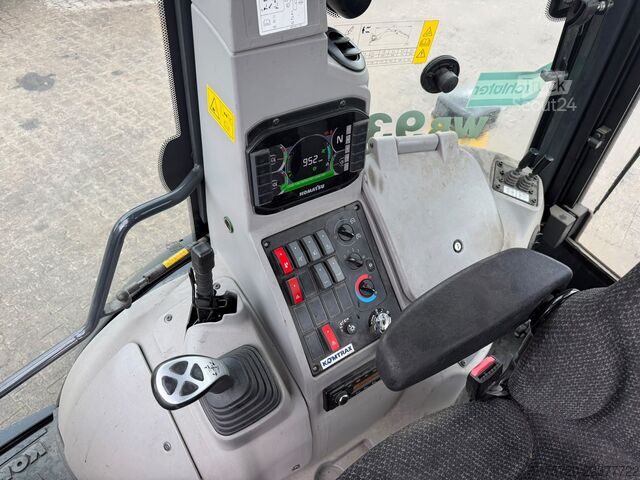 Traktorgrävare JCB WB 93R 4CX Plus 4x4 Klima Klappschaufel