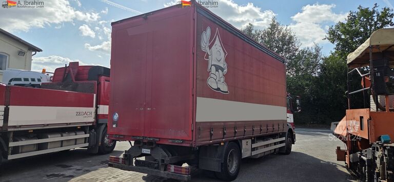 Kamion sa ravnom platformom i ceradom Mercedes-Benz 1829L Staplerhalterung, , Schiebeplane Türen hinten