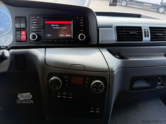 Camion frigorifique MAN TGL 12.220 L FLEISCH-Kühlk.*5 Rohrbahnen*THERMO