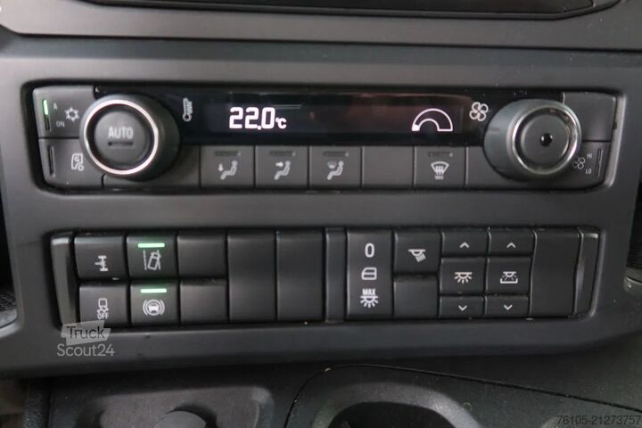 Box body Scania P320 4X2 Bak + Dhollandia klep 2000 kg  1x bed