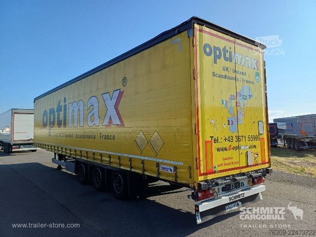 Semiremorcă deschisă cu prelată Schmitz Cargobull Curtainsider Mega Getränke