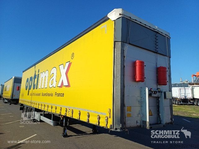 Semiremorcă deschisă cu prelată Schmitz Cargobull Curtainsider Mega Getränke