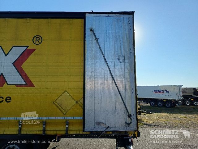 Semiremorcă deschisă cu prelată Schmitz Cargobull Curtainsider Mega Getränke