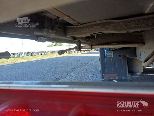 Semiremorcă deschisă cu prelată Schmitz Cargobull Curtainsider Mega Getränke