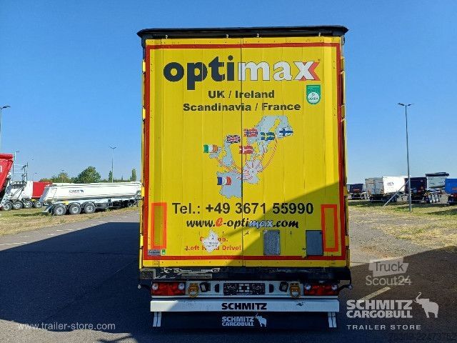 Semiremorcă deschisă cu prelată Schmitz Cargobull Curtainsider Mega Getränke