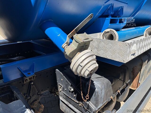 Autocisternă MAN TGA 36.310 6x2-2 BL EURO 3 Water Tank