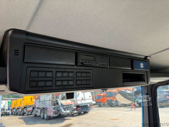 Platformă de lucru montată pe camion MAN TGL 8.160 4X2 BB Hubarbeitsbühne Ruthmann T300.4