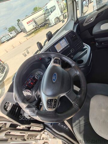 Trator de grande volume FORD F-MAX 500 LUXURY Mega