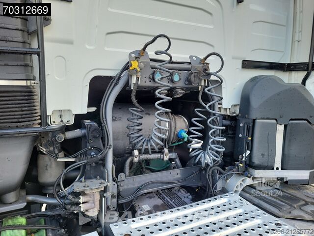 Standard tractor Volvo FH 500 4X2 Mega 2xTanks I-ParkCool