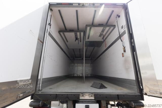 Camion refrigerato Renault D26 WIDE 380 DXI
