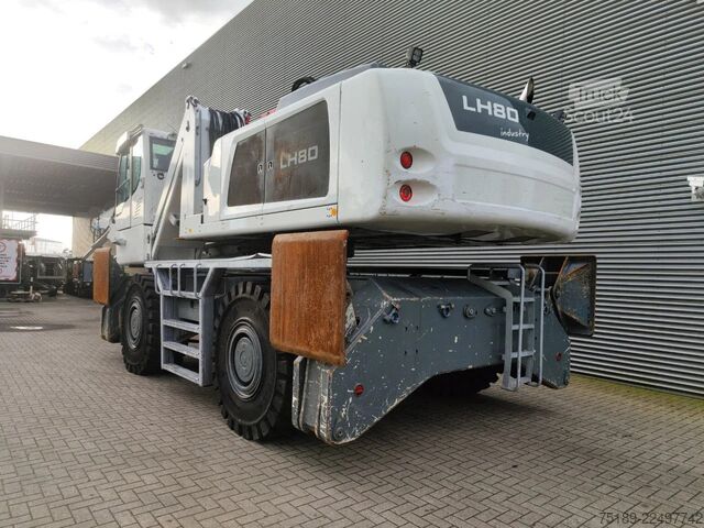 Stroj na manipuláciu s materiálom Liebherr LH80M Litronic