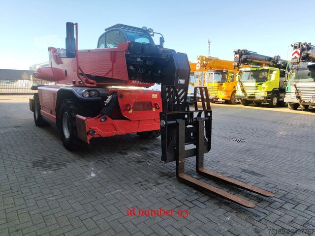 Rotačný teleskopický manipulátor Manitou MRT 2470+ Privilege Radio Remote