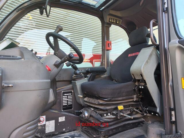 Rotačný teleskopický manipulátor Manitou MRT 2470+ Privilege Radio Remote