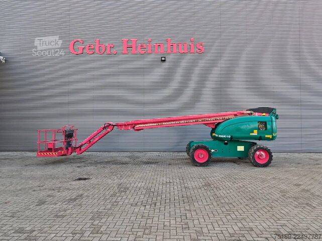 Teleszkópos platform JLG 660 SJ
