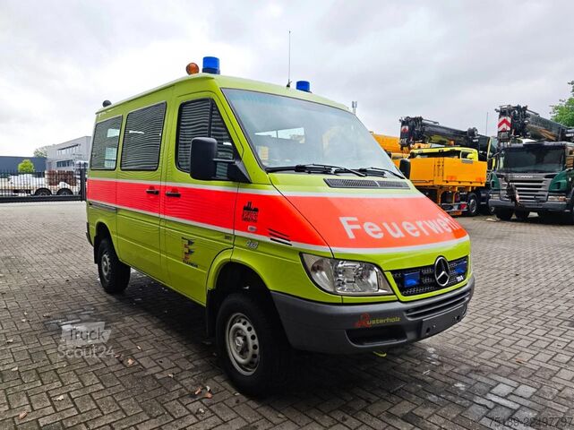 Tűzoltóautó Mercedes-Benz Sprinter 314 4x4 Petrol Feuerwehr 9900 KM!