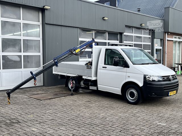 Tovornjak s ploščadjo in žerjavom Volkswagen Transporter 2.0 TDI L1H1 102pk Laadkraan Amco V...