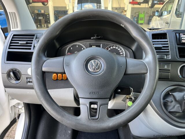 Platformwagen met kraan Volkswagen Transporter 2.0 TDI L1H1 102pk Laadkraan Amco V...