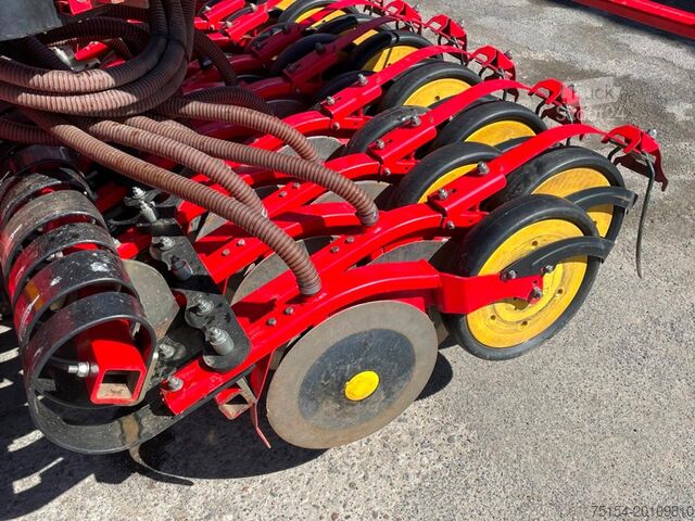 Seed drill Väderstad Spirit ST400S