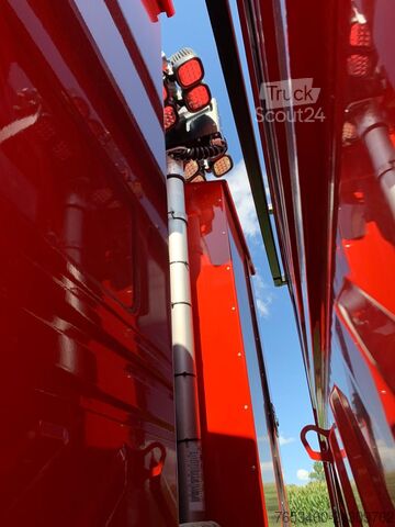 Gasilsko vozilo Mercedes-Benz Unimog U 5023