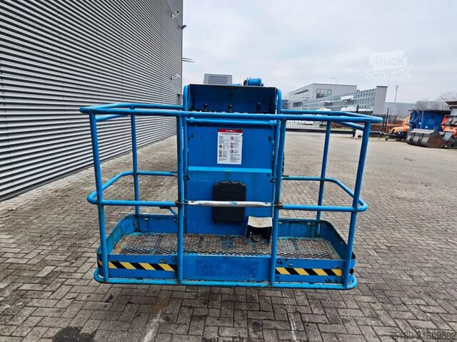 Plate-forme de travail télescopique articulée Genie Z-51/30J 4WD