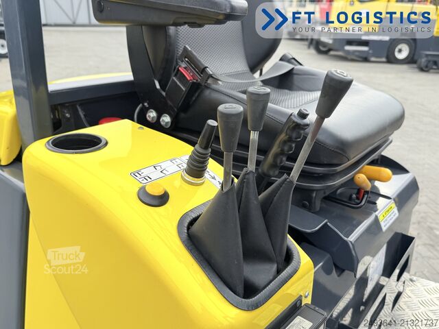 Stivuitor pentru culoare înguste Combilift AISLE MASTER 15E TRIPLEX 5250 FREE-LIFT