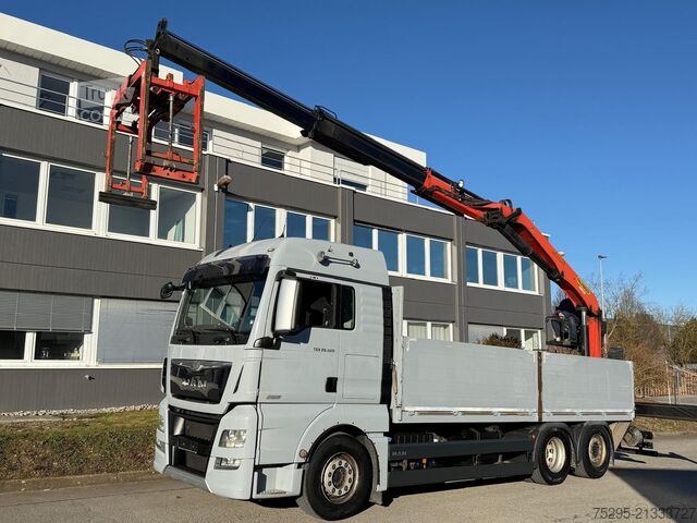 Комерційний транспортний засіб MAN TGX  26.520 Baustoff mit Kran Palfinger PK21001L