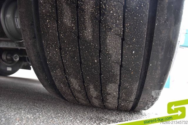 Auflieger mit Pritsche & Plane SCHMITZ CARGOBULL Megatrailer Hubdach Liftachse MIETE