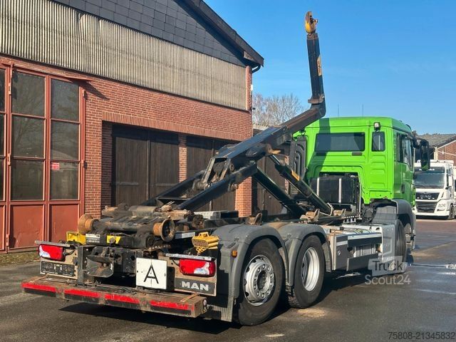 Kroghejselastbil MAN TGS 26.470 6x2 Abroller  HYVA Lift/Lenk