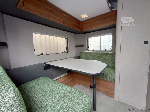 Potovalna prikolica Eriba Feeling 470