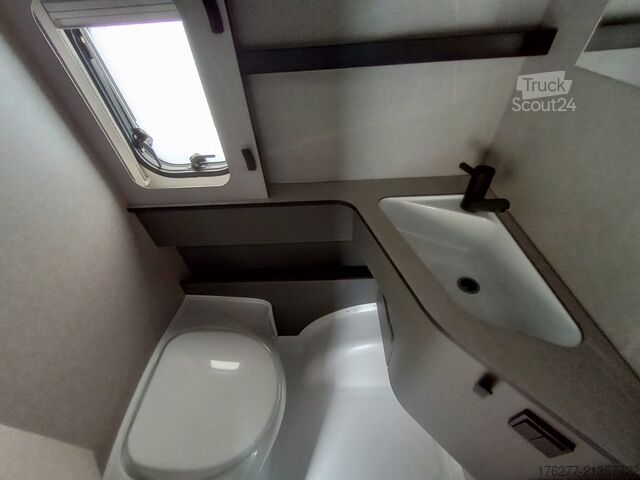 Potovalna prikolica Eriba Feeling 470